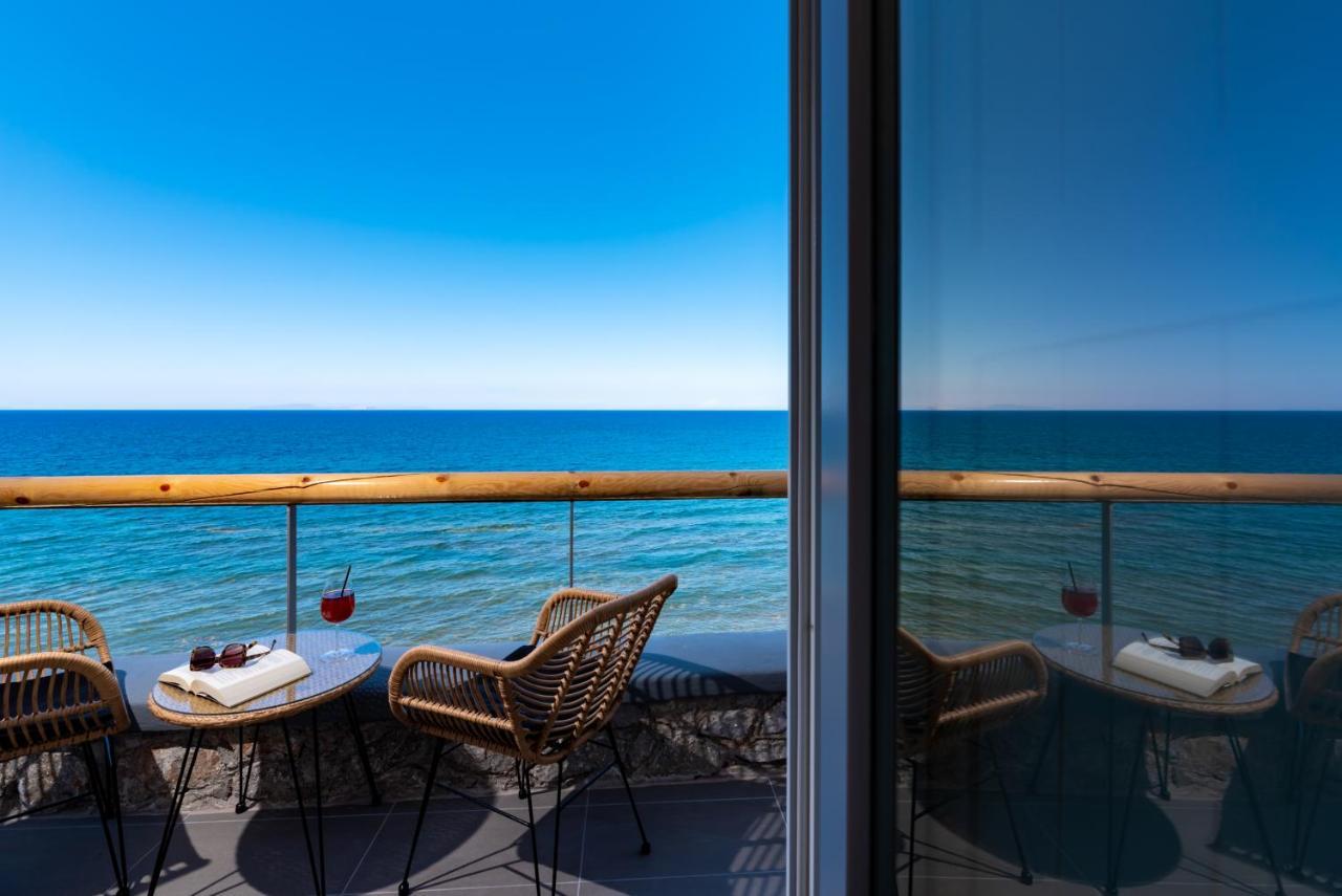 Neoma Luxury Suites Karterados  Exterior foto