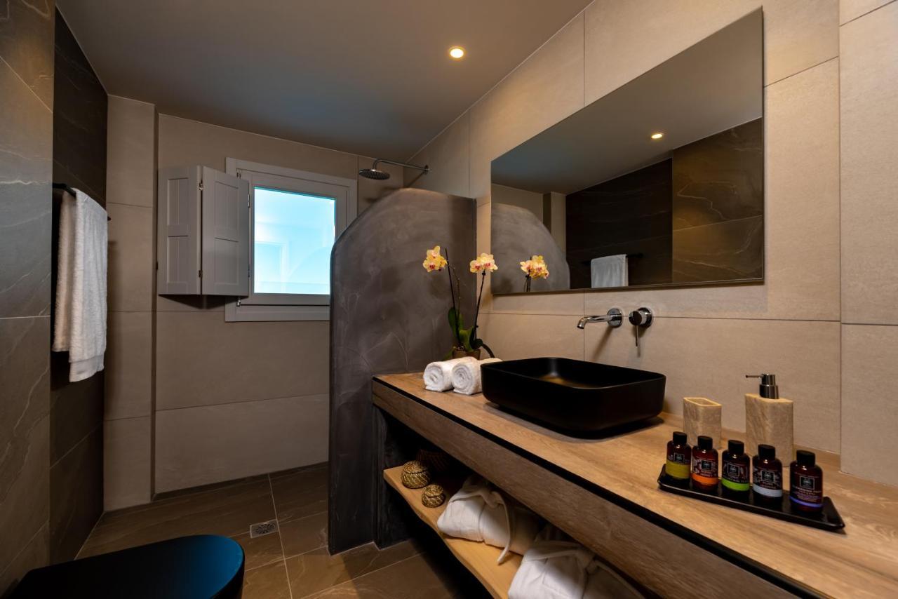 Neoma Luxury Suites Karterados  Exterior foto