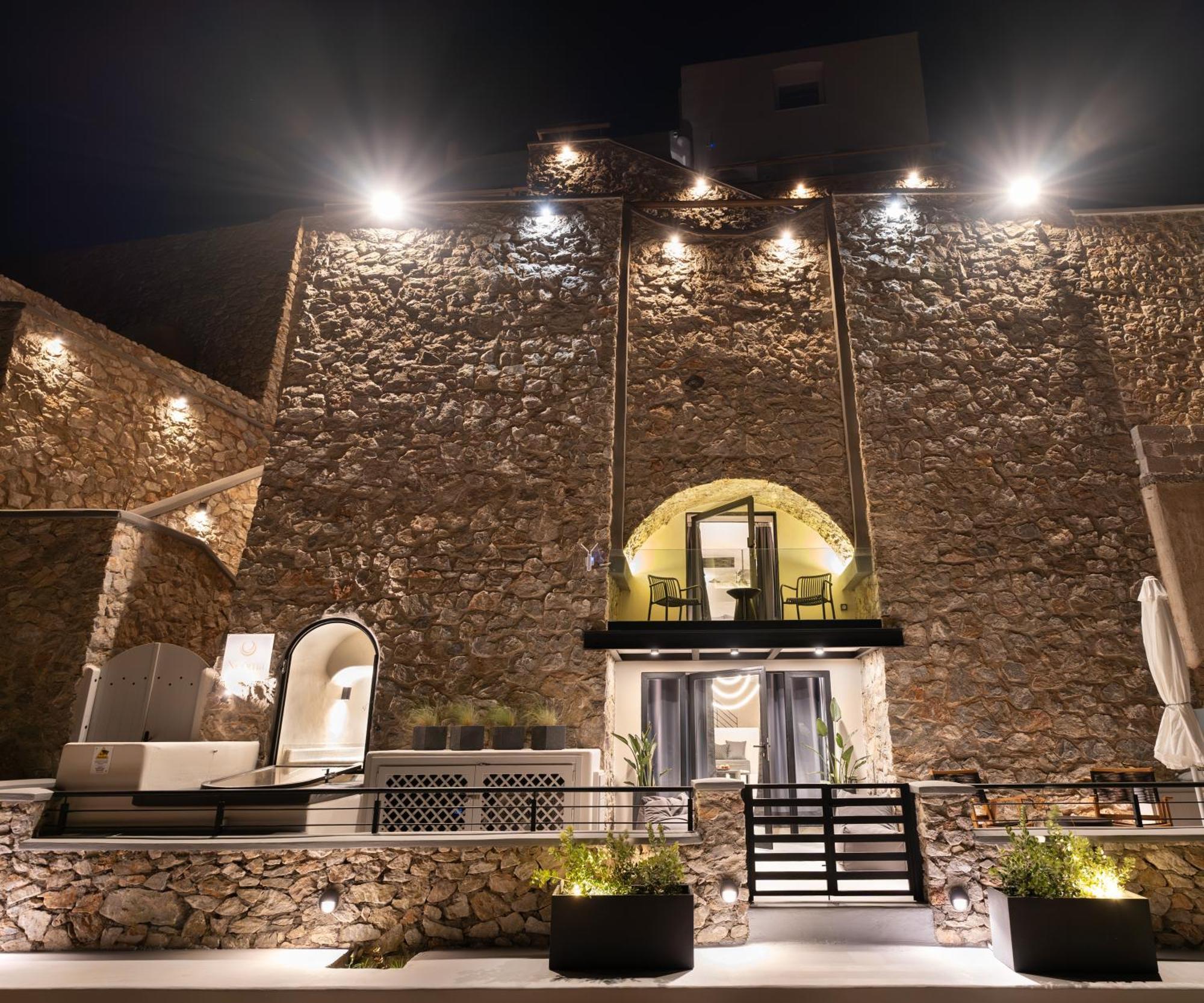 Neoma Luxury Suites Karterados  Exterior foto